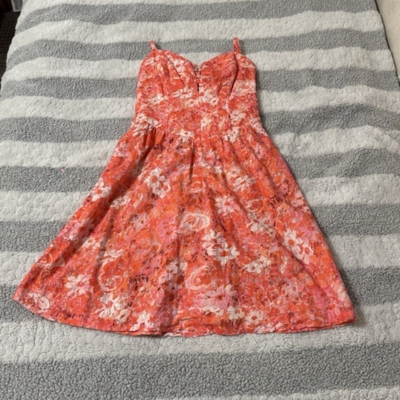 Guess Size 0 Multi-Color w/Floral Print & Adjustable Straps Lace Mini Dress - Picture 1 of 5
